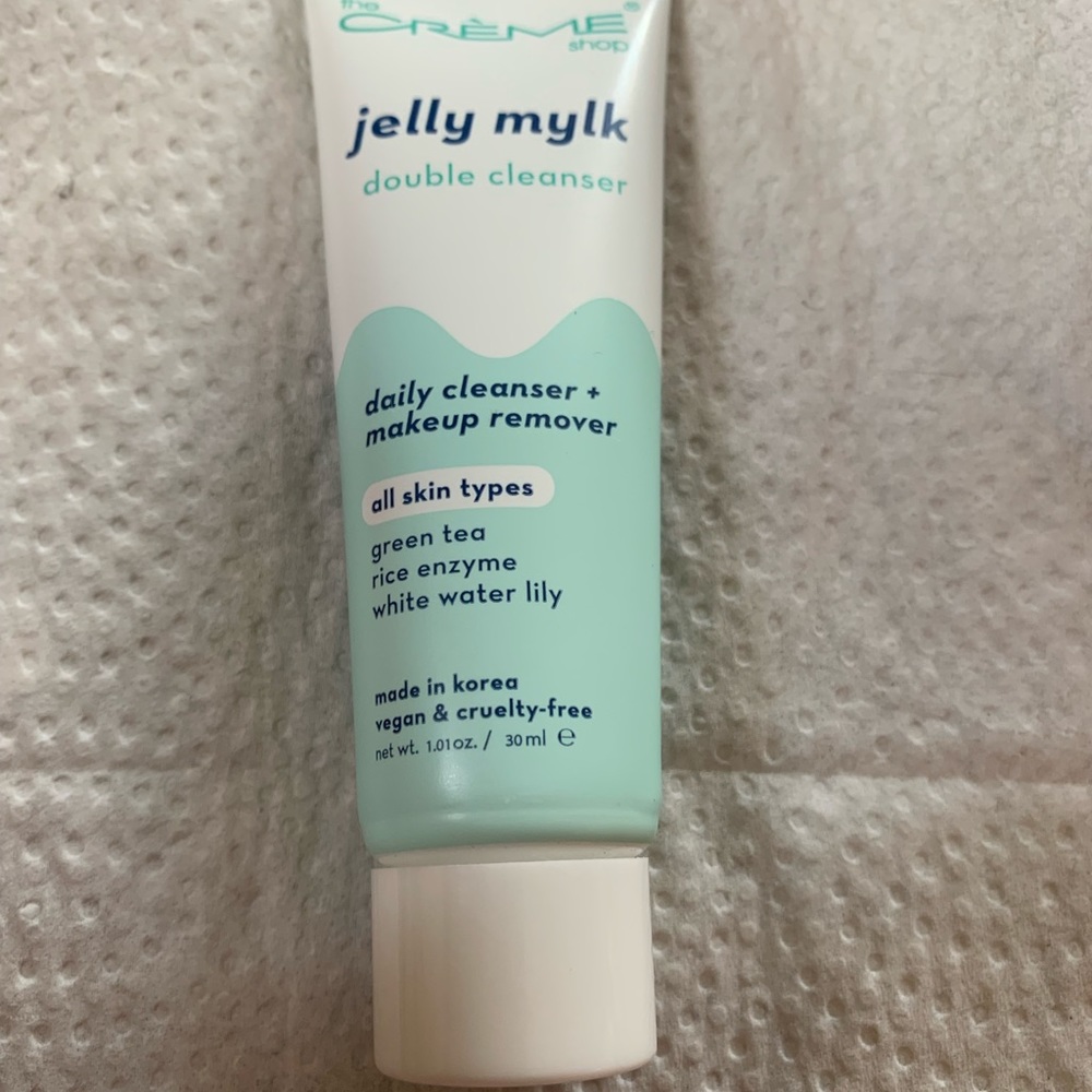 Jelly Mylk Facial Cleanser by The Crème Shop